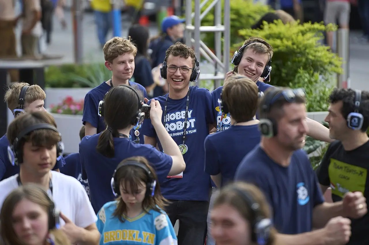 Happy students at FIRST Championship